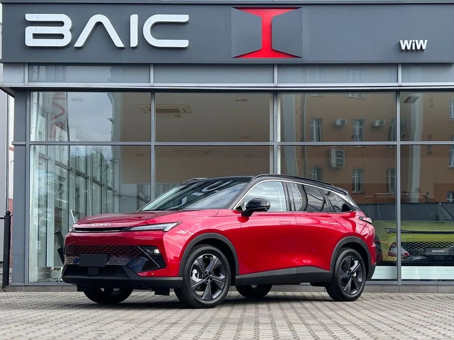 BAIC 5 Baic 5 Wybór staje się prosty! / LPG za 1 zł lub opony zimowe za 1 zł