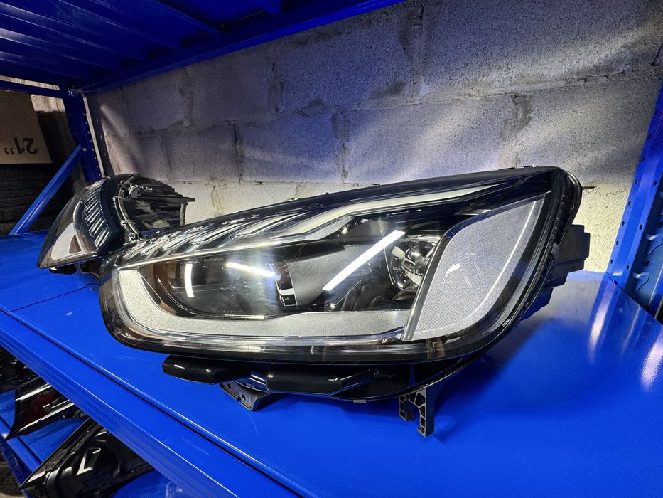 Фары Audi A4 B9 full led обмін на ваші