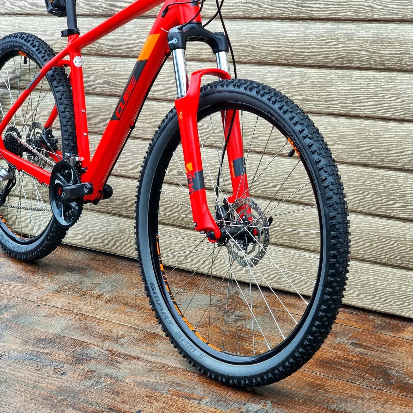 27.5 CUBE AIM RACE 2020 Вилка 100мм Хід. Shimano Acera. Гальма DISC.