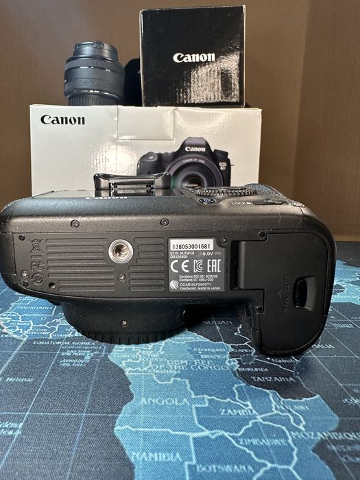 Canon EOS 6D Wi-Fi — повний кадр
