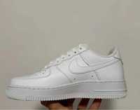 Nike Air Force 1 Low Supreme White 43