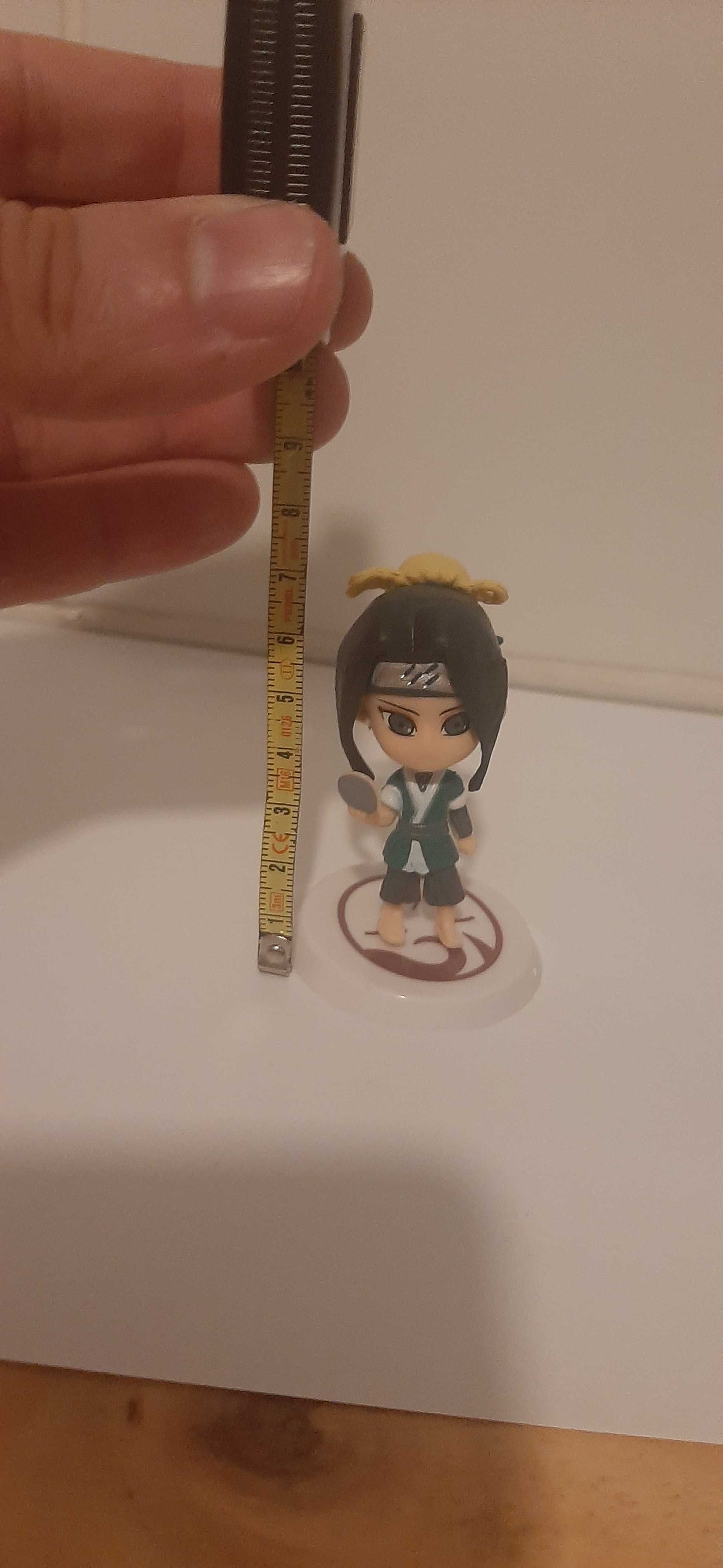 Bonecos Naruto de 8 cm