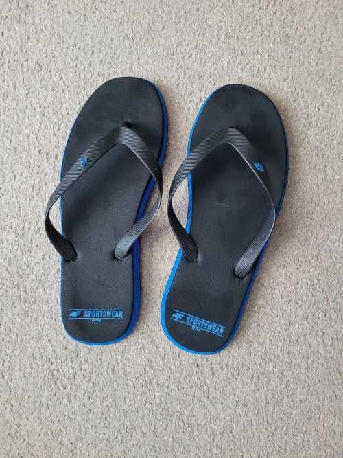 Klapki japonki 4f męskie rozmiar 42/43