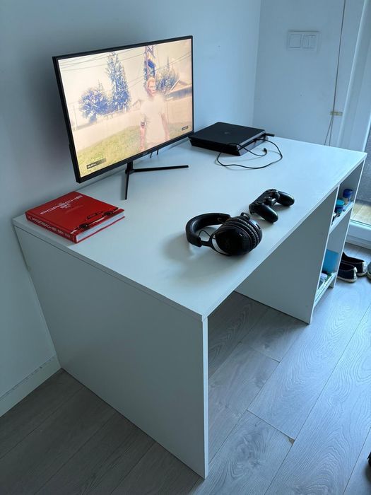 Secretária como nova