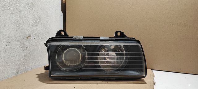 BMW E36 ZKW Soczewka Prawa Lampa Reflektor pasażer kompletna okazja