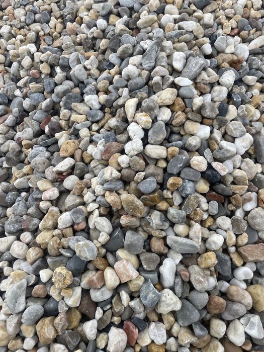 Pedra decorativa para jardim - granito e seixo