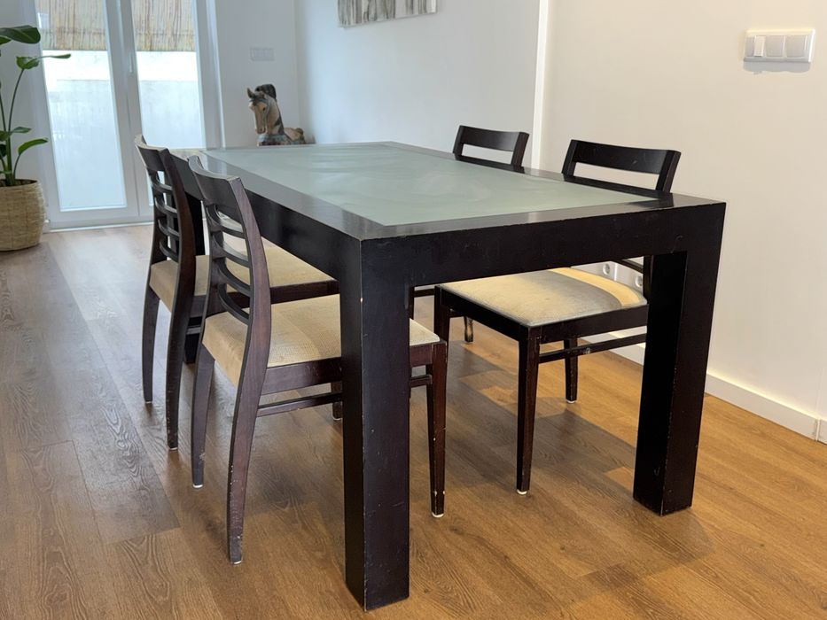 Mesa de Madeira Maciça Tampo em Vidro