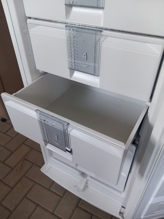 Zamrażarka Liebherr - 7 szuflad