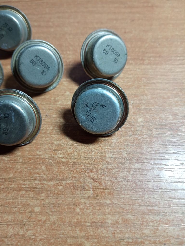 Транзисторы КТ805А, КТ903Б