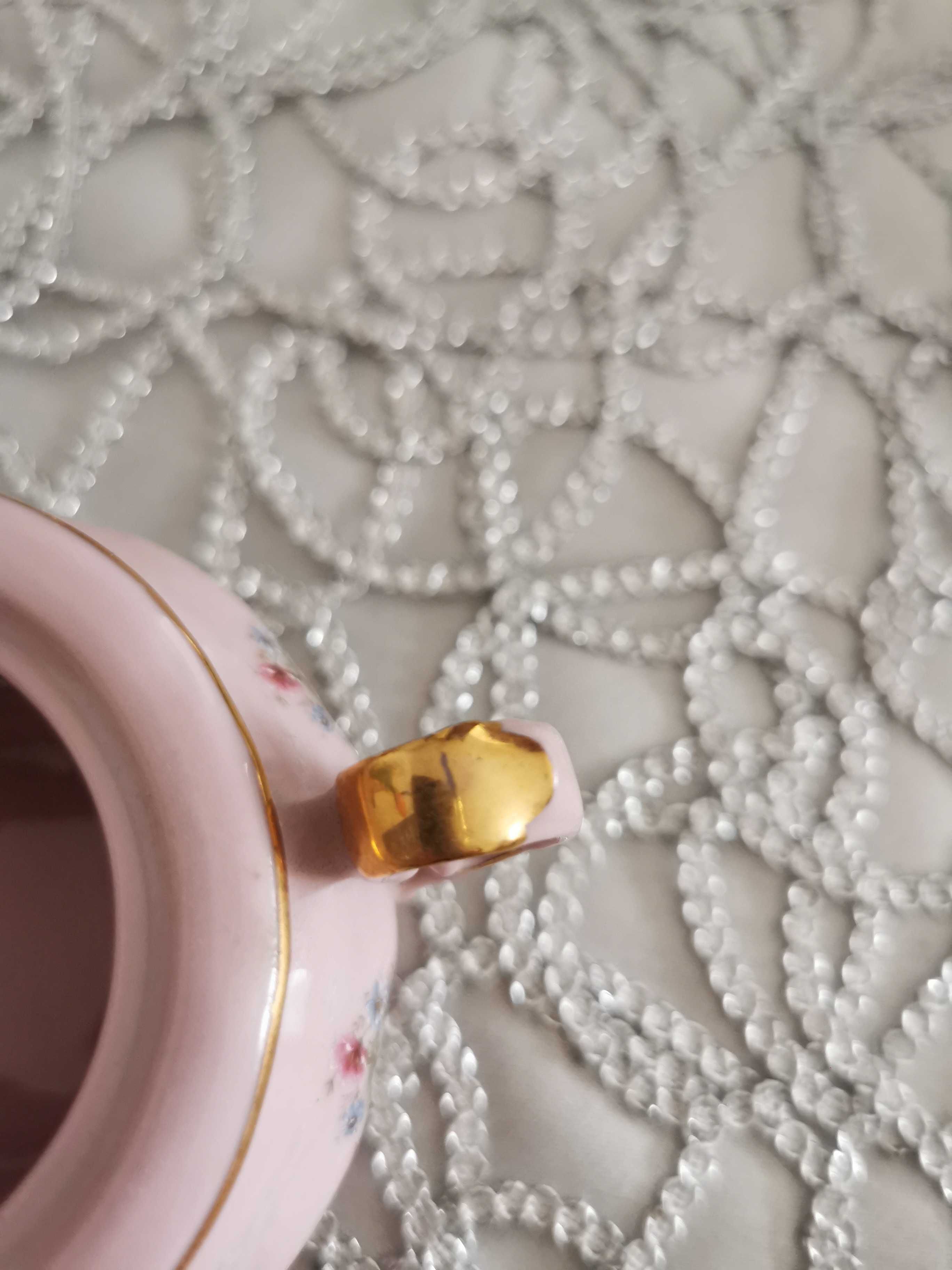 Cukiernica Czeska porcelana