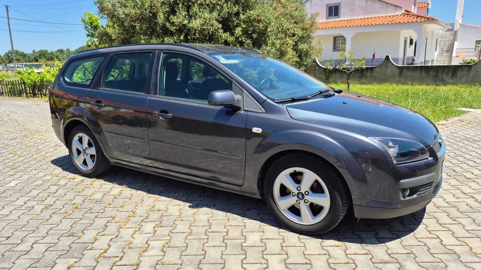 Ford Focus II Turnier 1.6 TDCi - Nacional | Muito Económico e Fiável