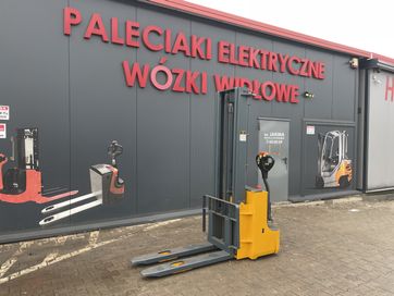 Paleciak elektryczny 1200 kg 330 cm wózek 2012 r