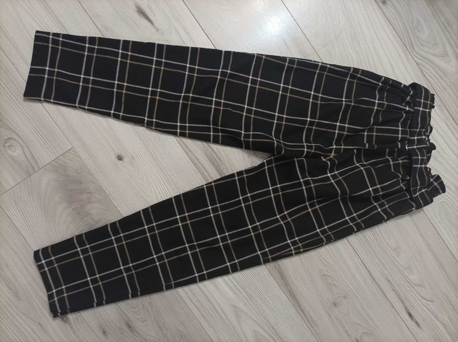 Spodnie materiałowe firmy Destination dla dziewczynki, rozmiar 158/164