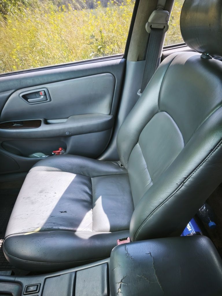 Продам Toyota Camry 20