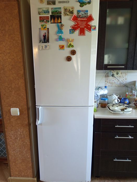 Холодильник BEKO