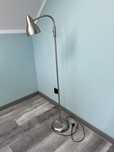 Lampa stojąca srebrna