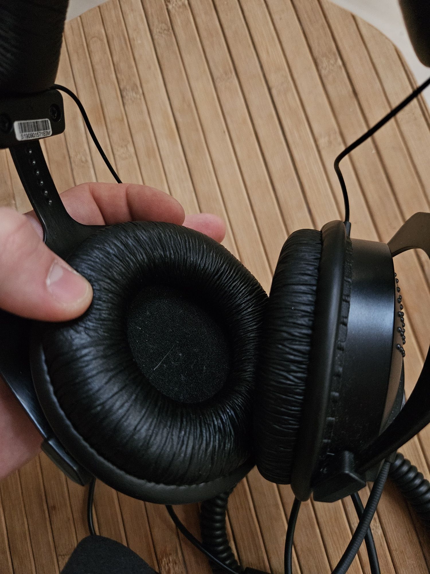 BEHRINGER HLC 660M (150 Ом) Навушники з мікрофоном