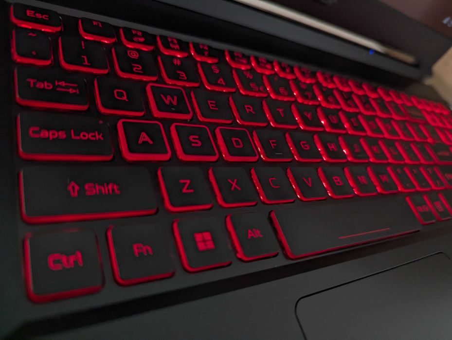 LAPTOP GAMINGOWY Acer Nitro RTX 3050 Ti i5-11400H 144hz Komputer