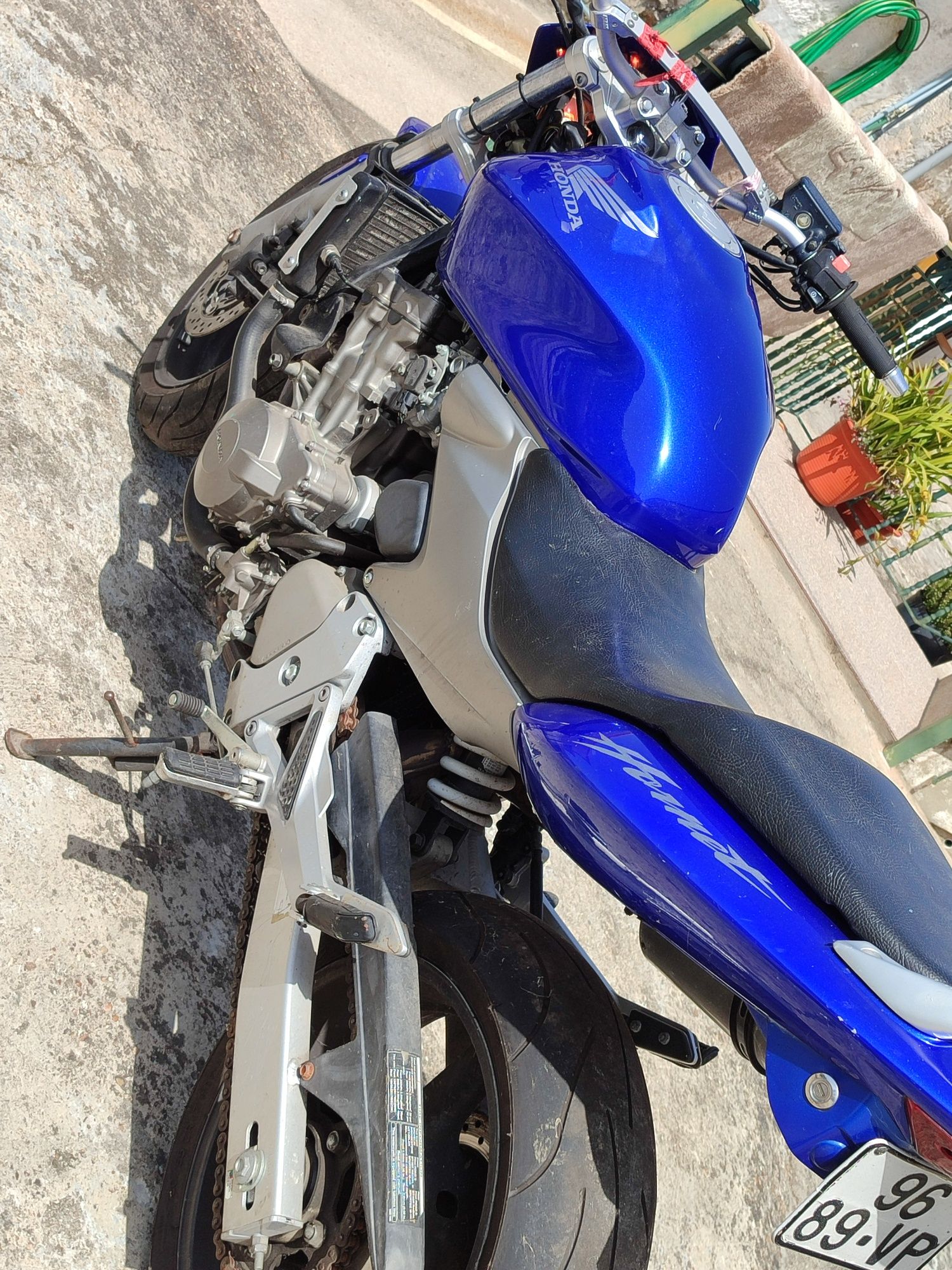 Vendo Honda hornet de 2004