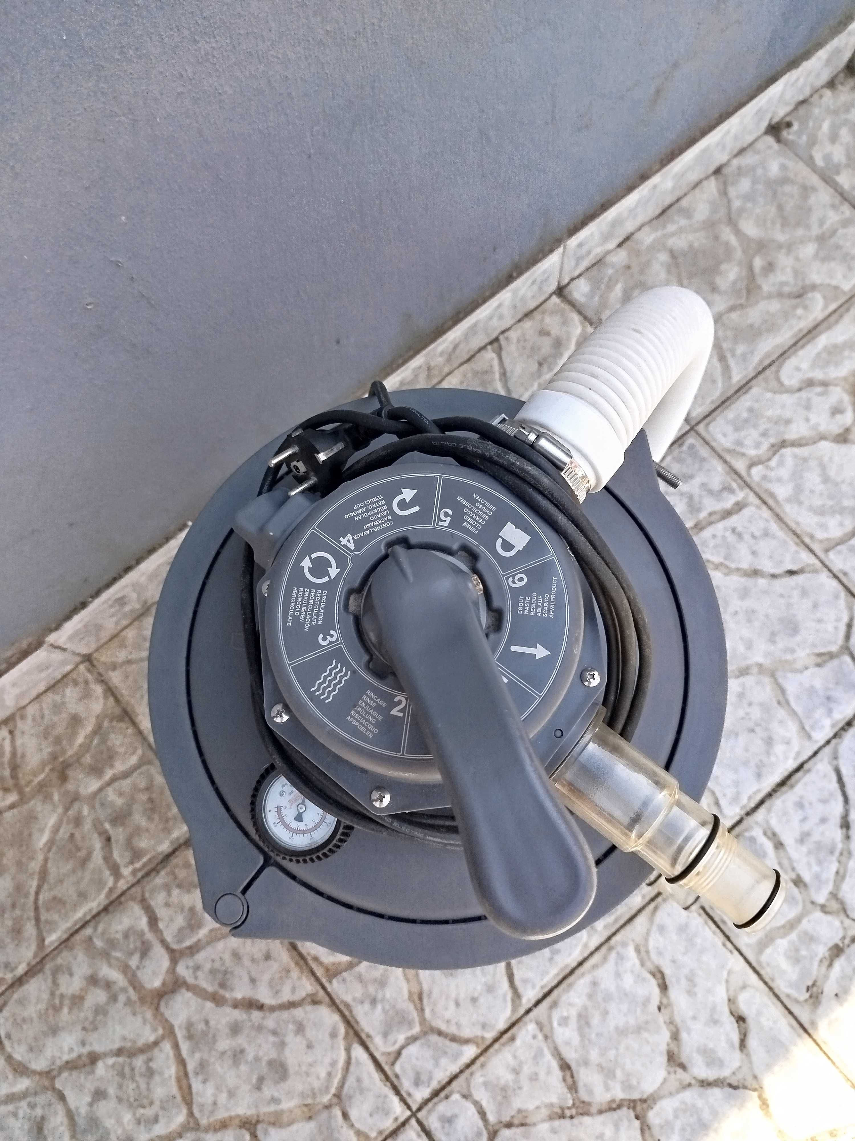 Filtro areia para piscina em excelente estado