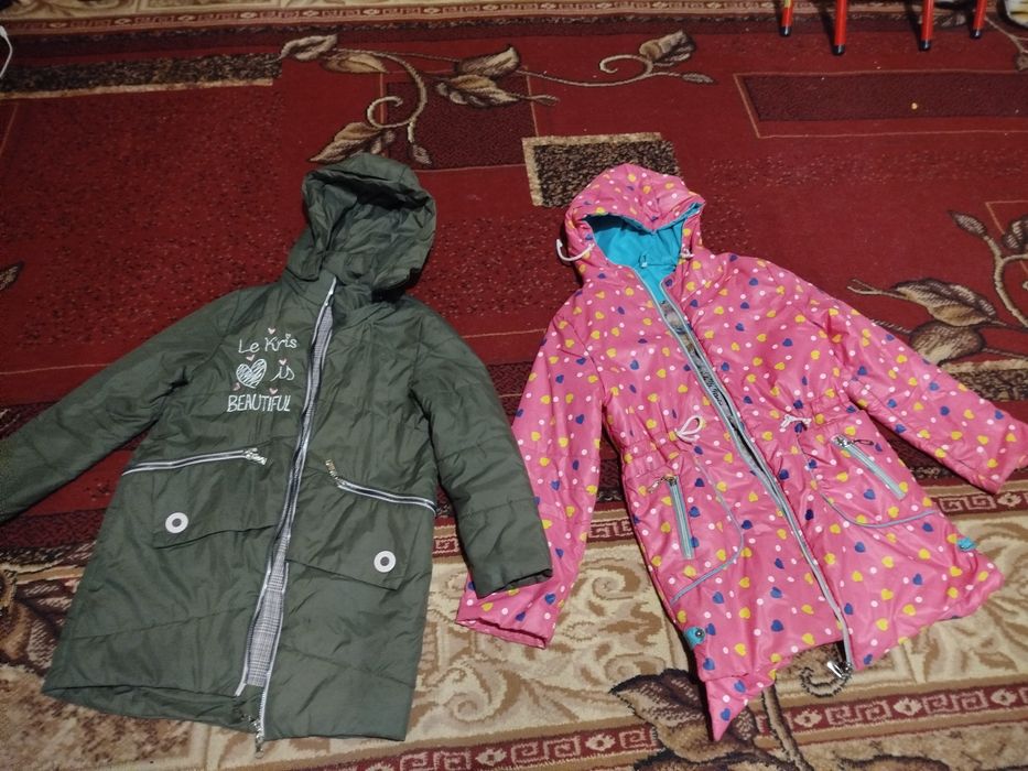 Продам дитячі речі на дівчинку 7-10 в чудовому  стані