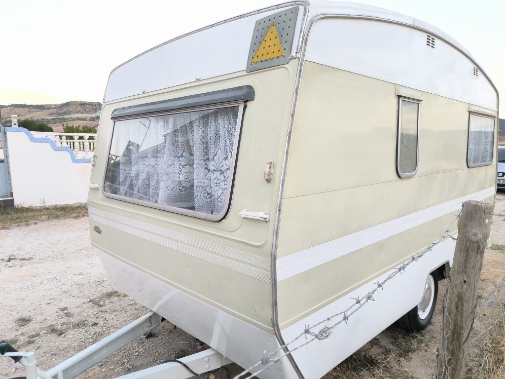 Caravana Sprite Alpine 370