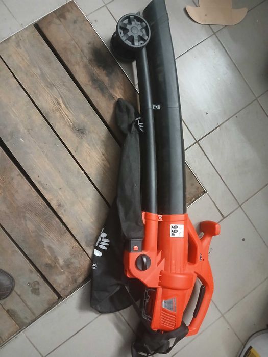 Odkurzacz do lisci grizzli 2600W