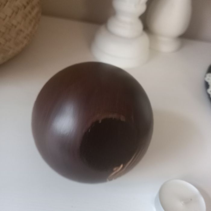 Drewniany świecznik kula