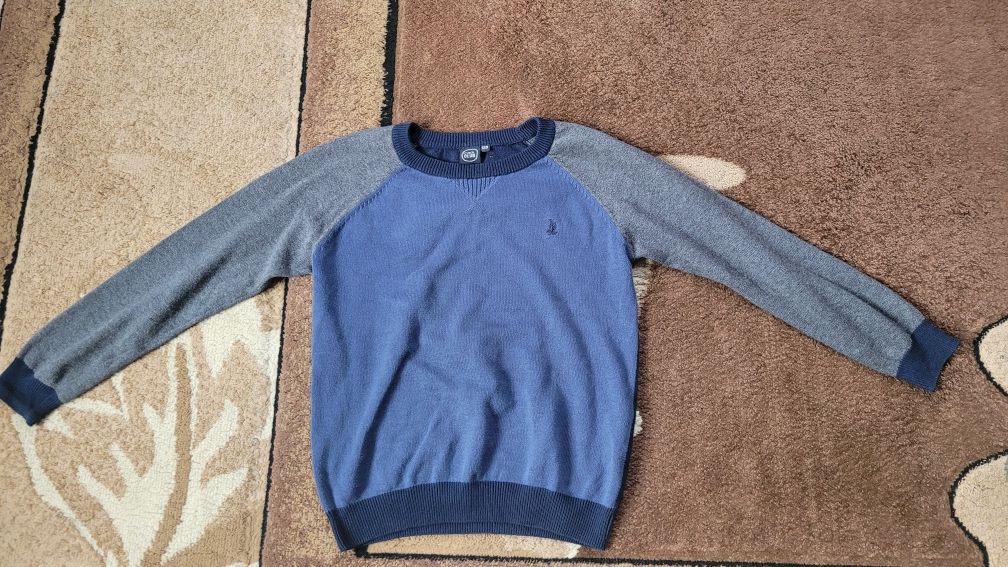 Swetr chłopięcy r.128 Reserved