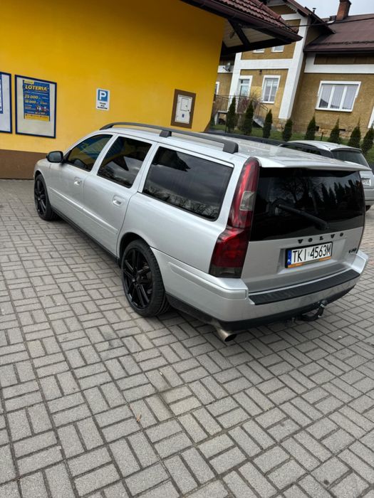 Volvo v70 II 2.4 D5