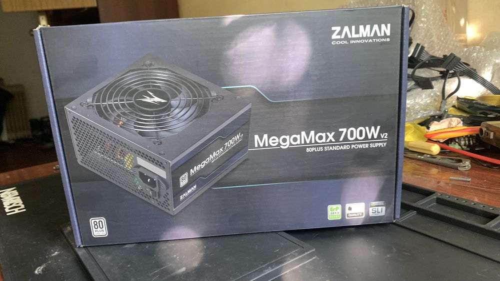 Блок живлення Zalman Megamax 700w v2