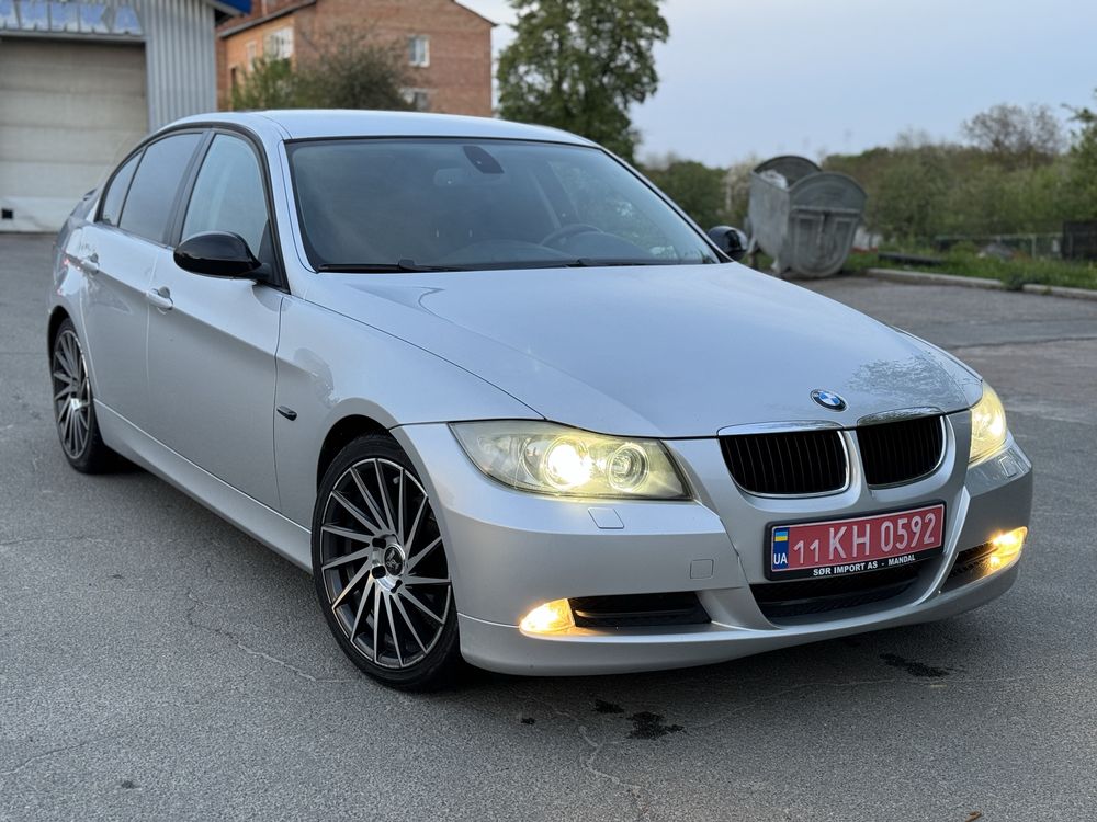 Продам BMW 3 series E90