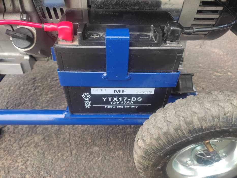 Бензогенератор 380/220