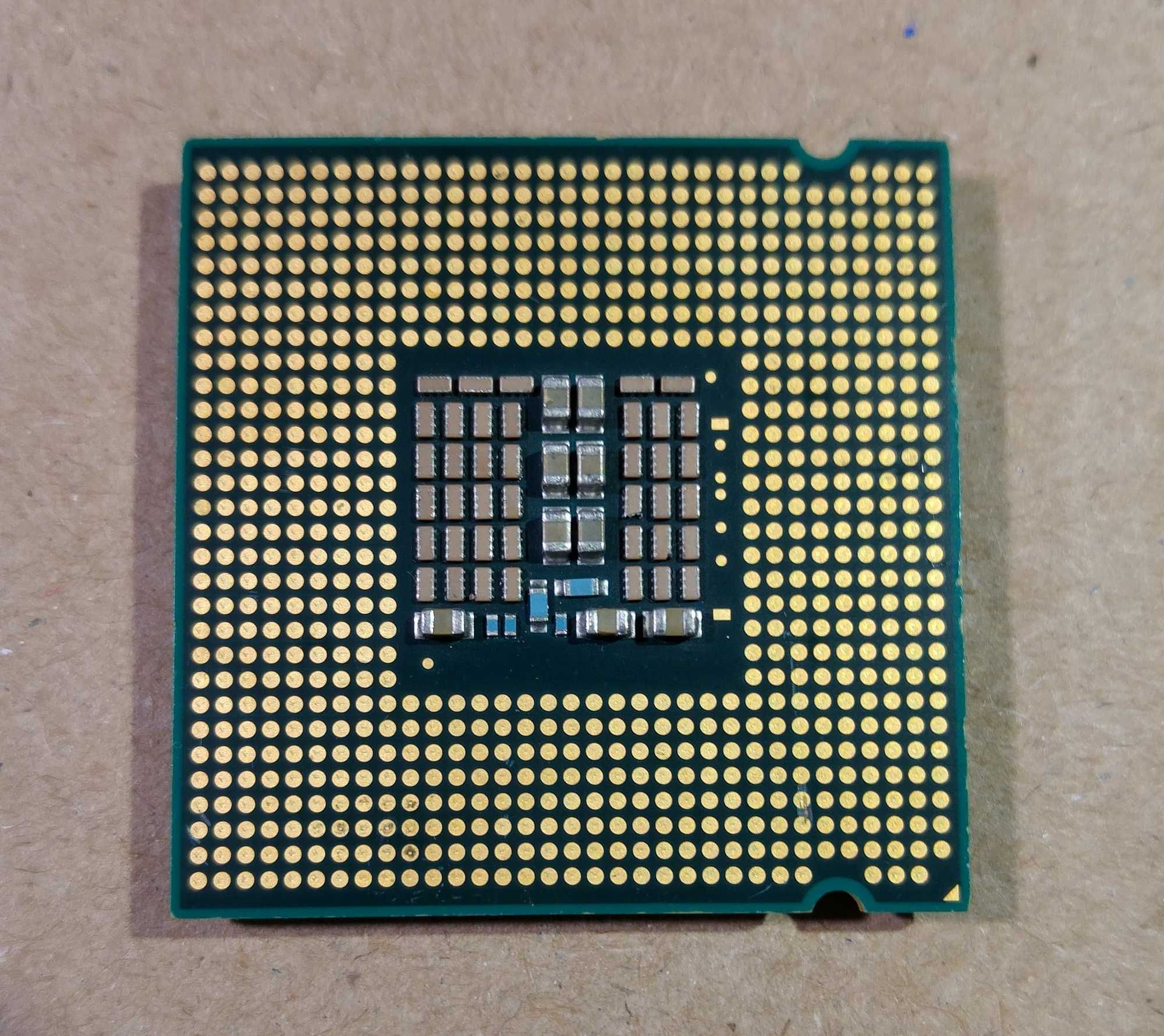 Топ LGA775 процессор Core 2 Quad Q6700 4ядра по 2.40GHz/8M/1066 105W