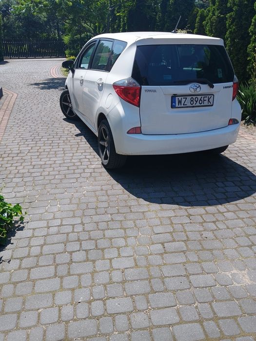 Toyota Verso S 2012 r. 1,4 D4D
