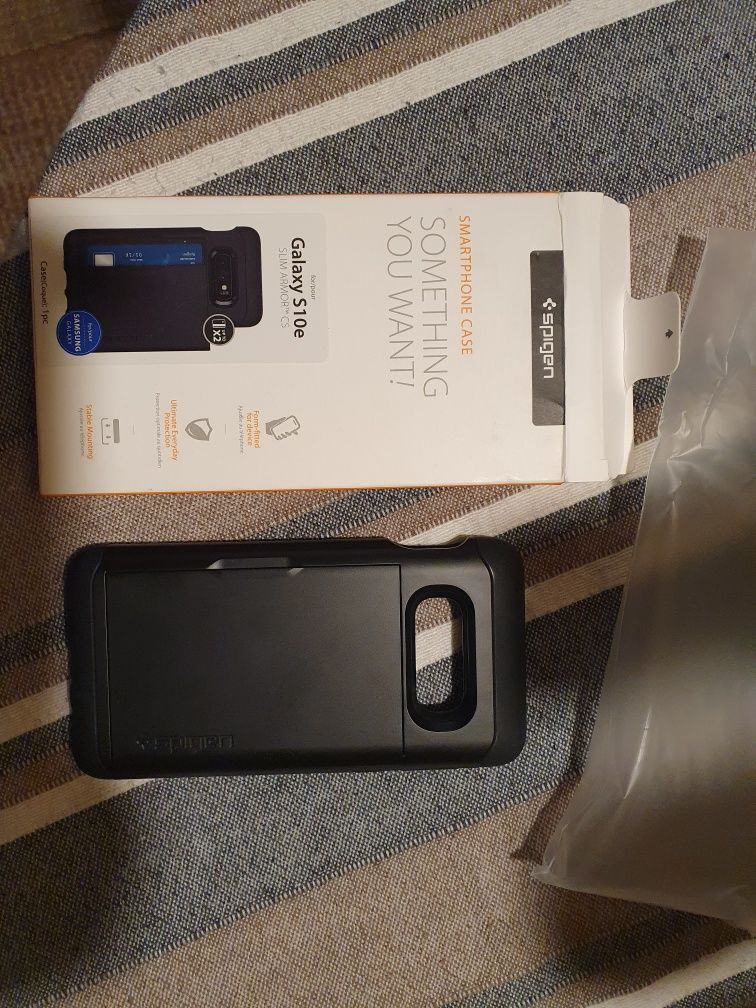 Samsung s10e,etui Spigen Slim Armor CS.