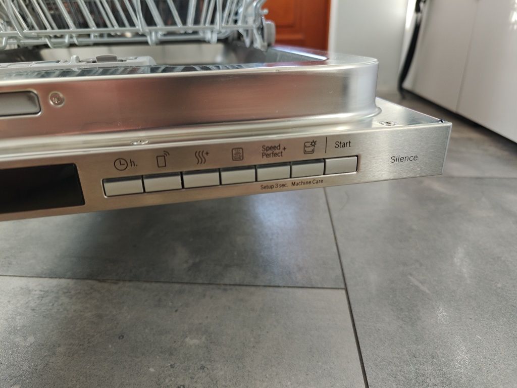 Zmywarka Bosch 45  model z wifi