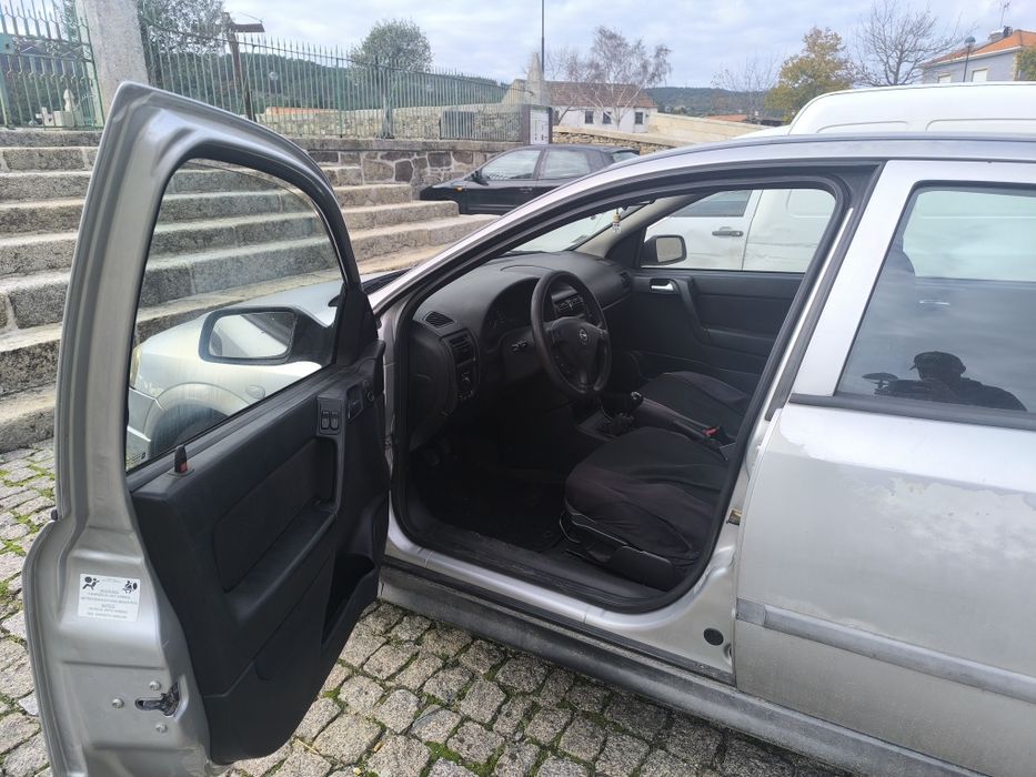 Vendo Opel astra 1.4 16 válvulas carro em perfeito estado