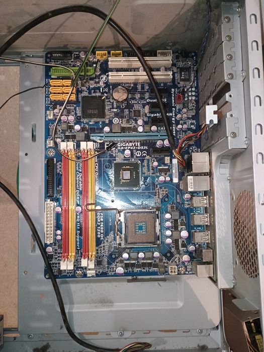 Płyta główna Gigabyte GA-EP43-DS3L