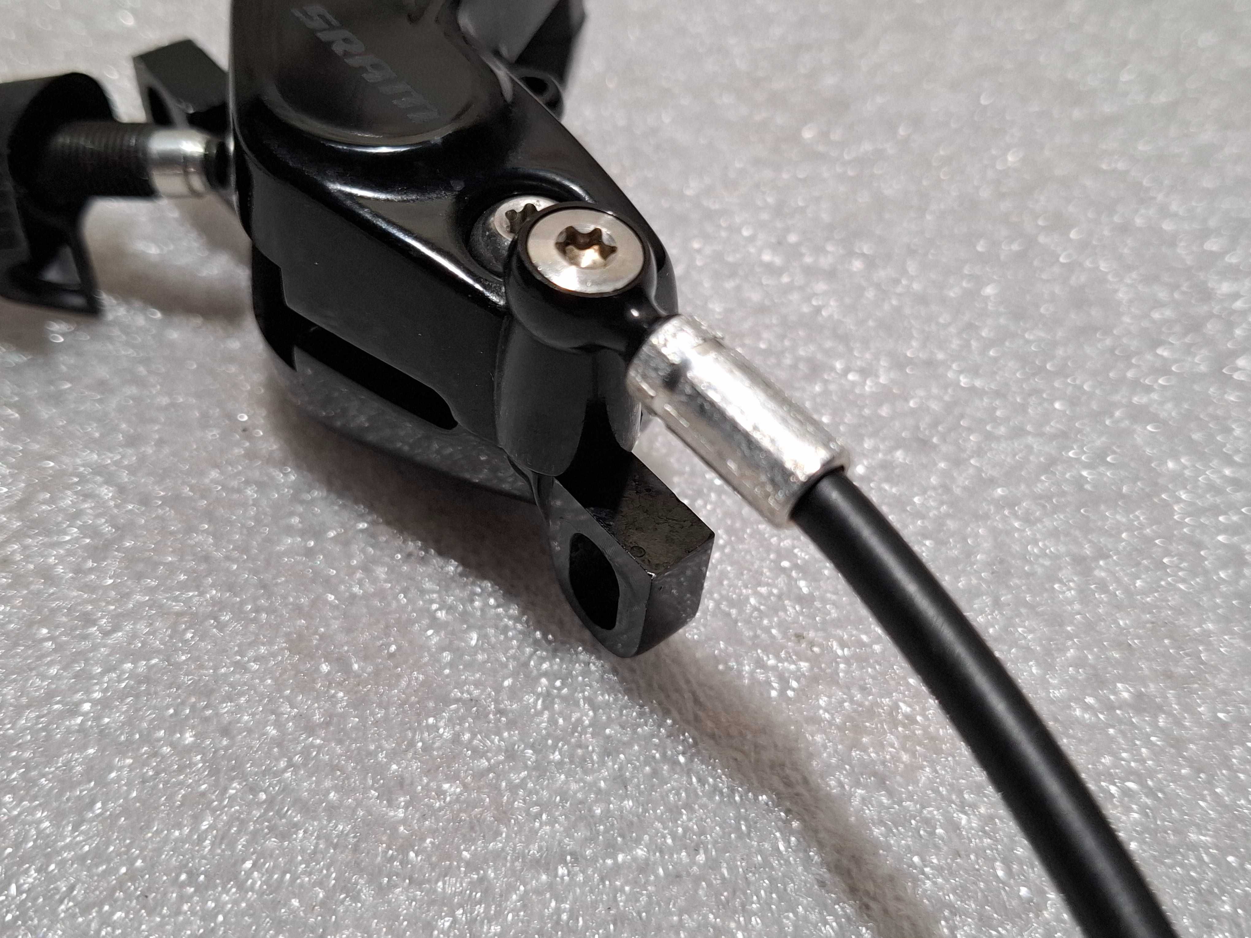 Zacisk Hydrauliczny Hamulca Tarczowego Sram Code 4 Tłoczkowy + Przewód