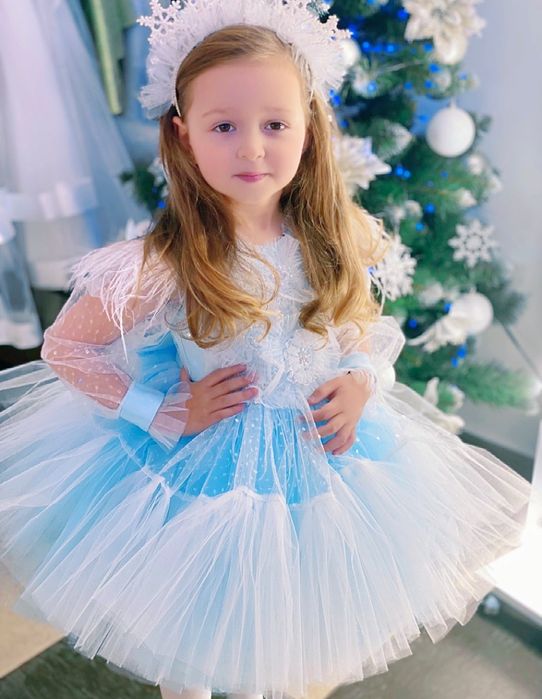дитячі плаття на Сніжинку ,нарядні сукні