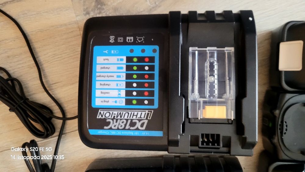AKUMULATOR + Szybka ładowarka DC18RC Makity BL1815 BL1830