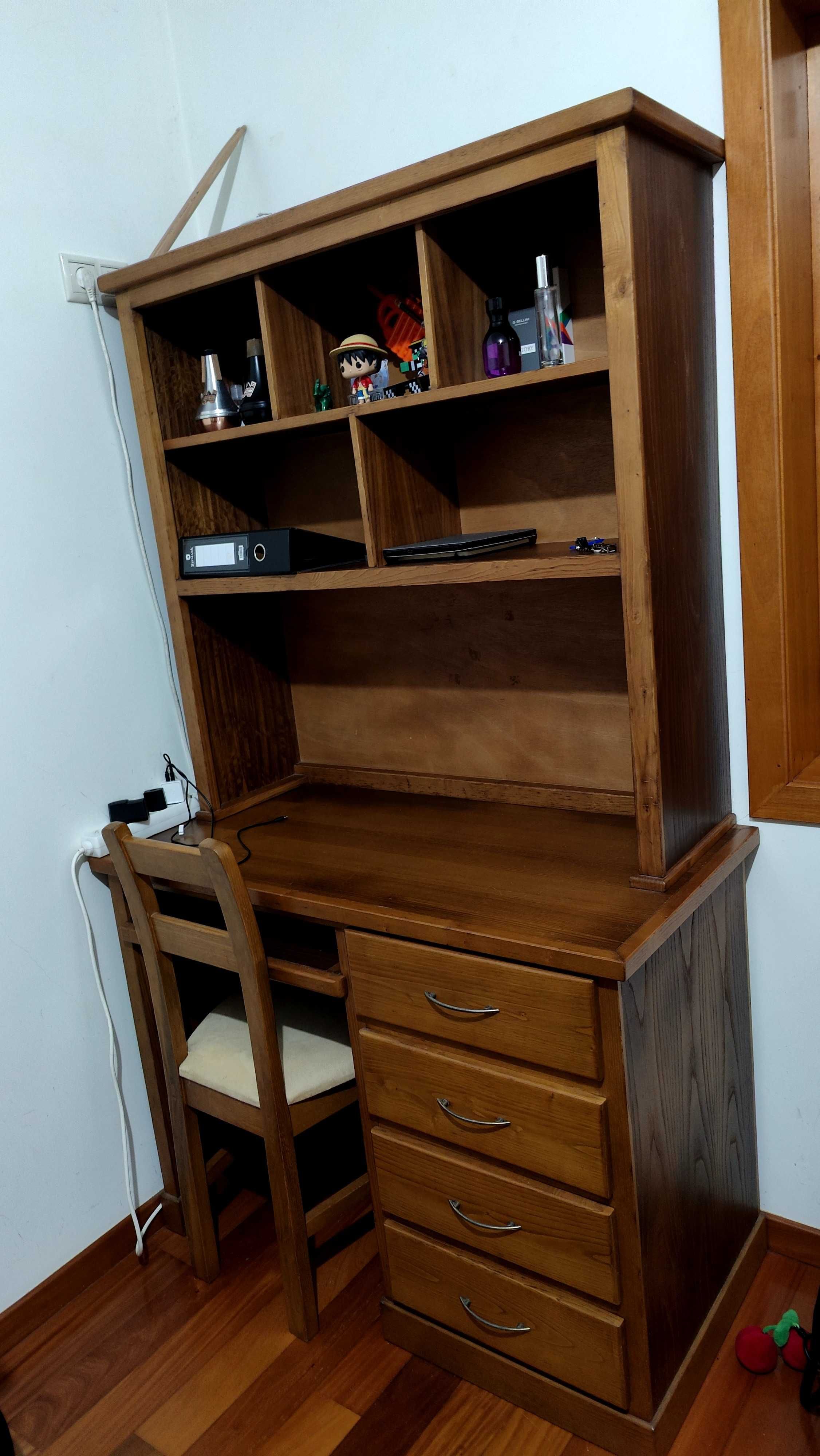 Secretaria completa (possível deslocação)