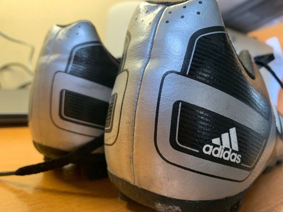 Футбольні бутси Adidas