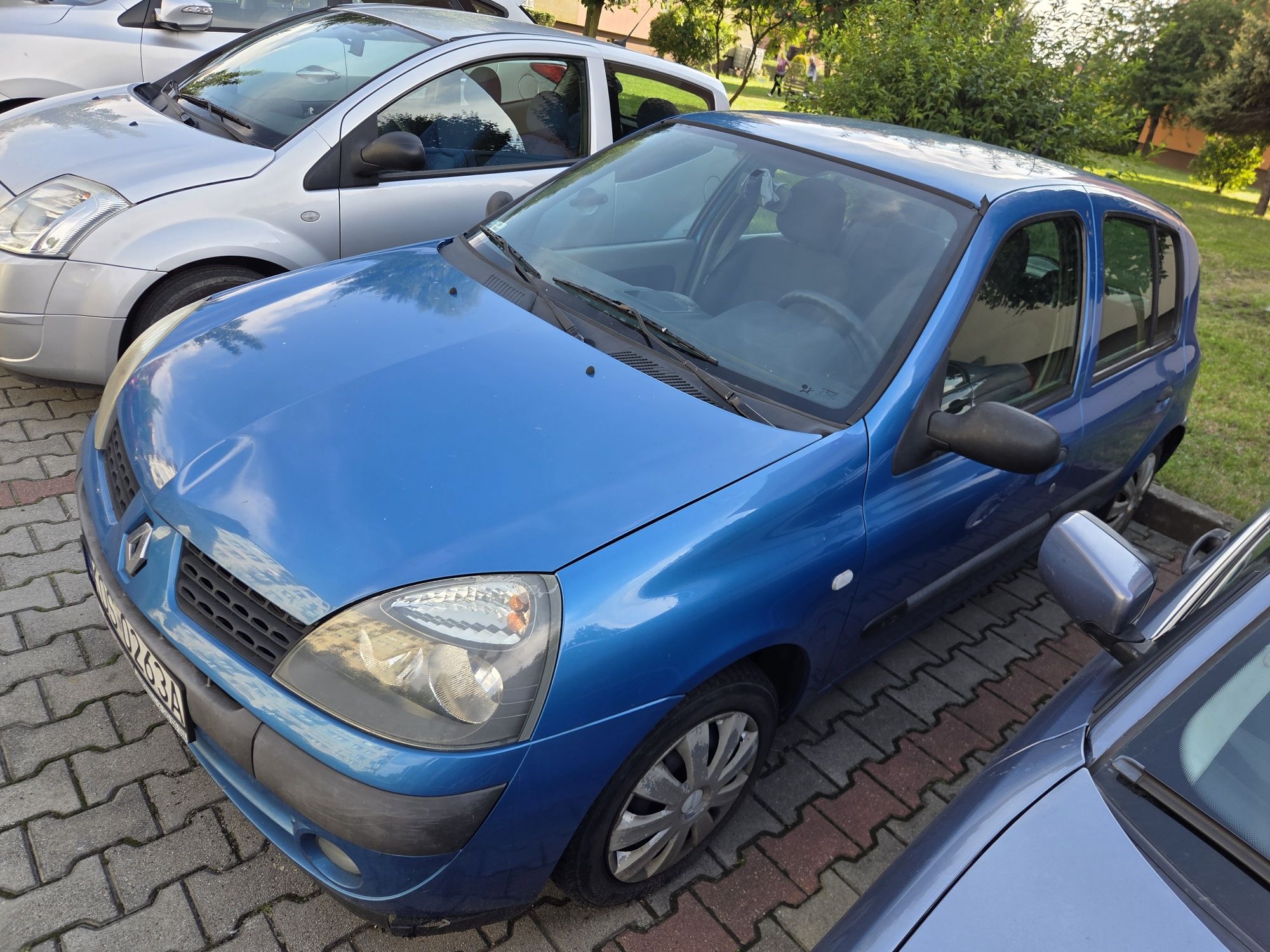 Renault Clio II  2004 rok 1.2 16V