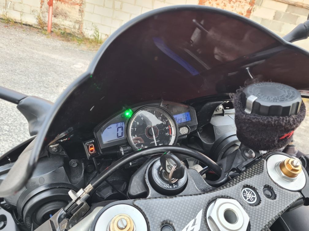 Yamaha R1 RN19 2007 niski przebieg nie RN12 RN09