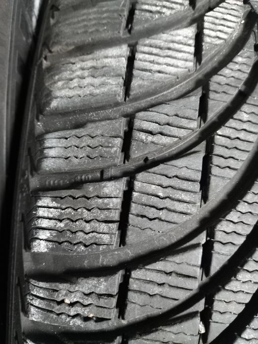 Michelin latitude alpin la2