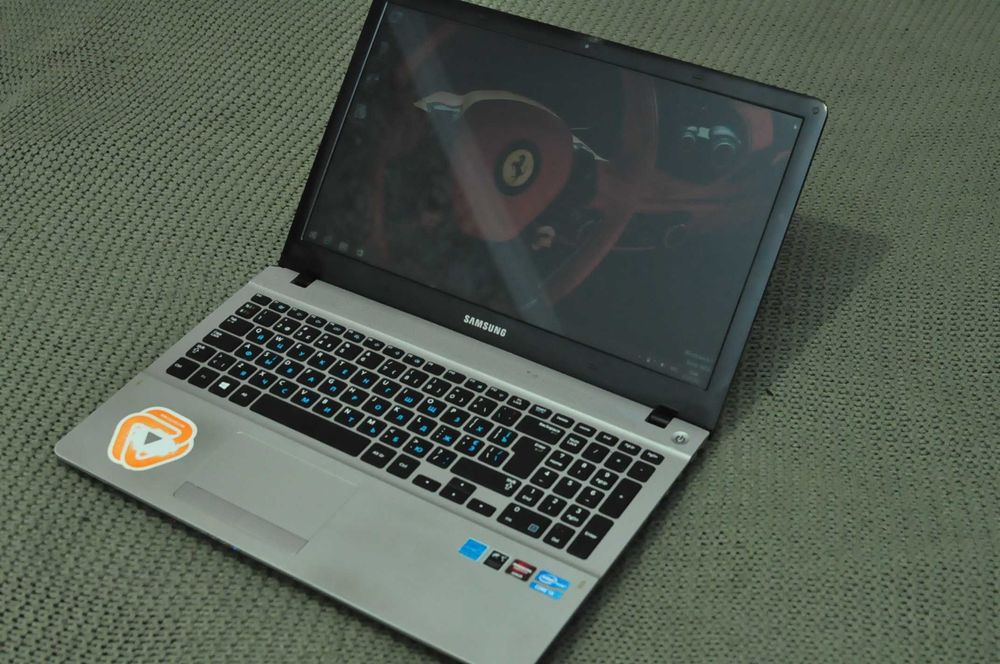Игровой ноутбук Samsung 370 (Core i5/ 8Gb /500Gb/video 2Gb)