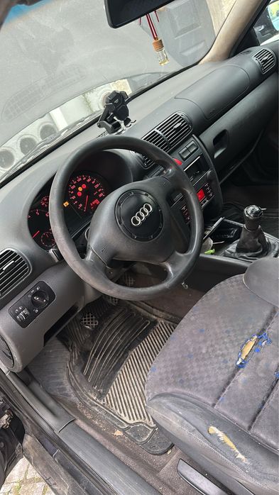 Audi A3 gasolina 1.6 teto solar