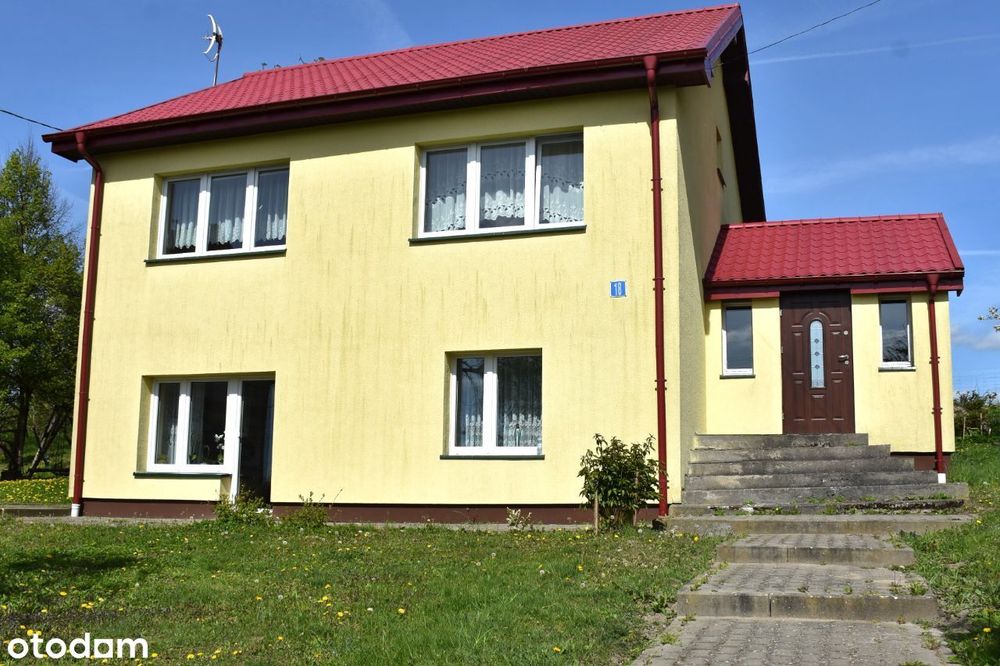 Dom z budynkami gospodarczymi i dużą działką